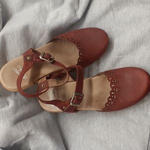 DANSKO Marta Cut Out Mary Jane sz 39